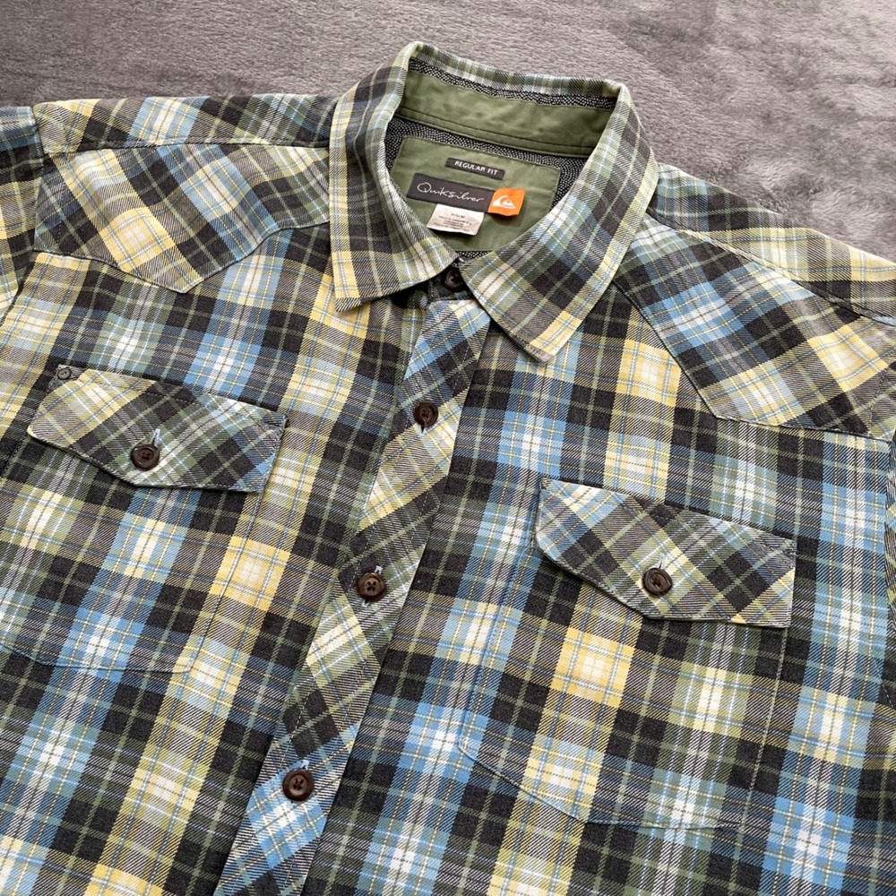 Quiksilver Men's Blue Yellow Plaid Western Button-Down Shirt Medium Regular Fit